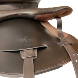 Silla de doma Omega monofaldón muslera con puentes intercambiables