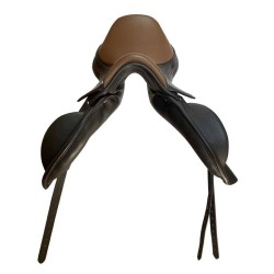 Silla de doma Omega monofaldón muslera con puentes intercambiables