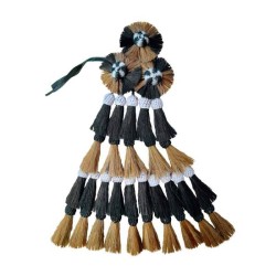 Mosquero de pelo con 30 borlas económico